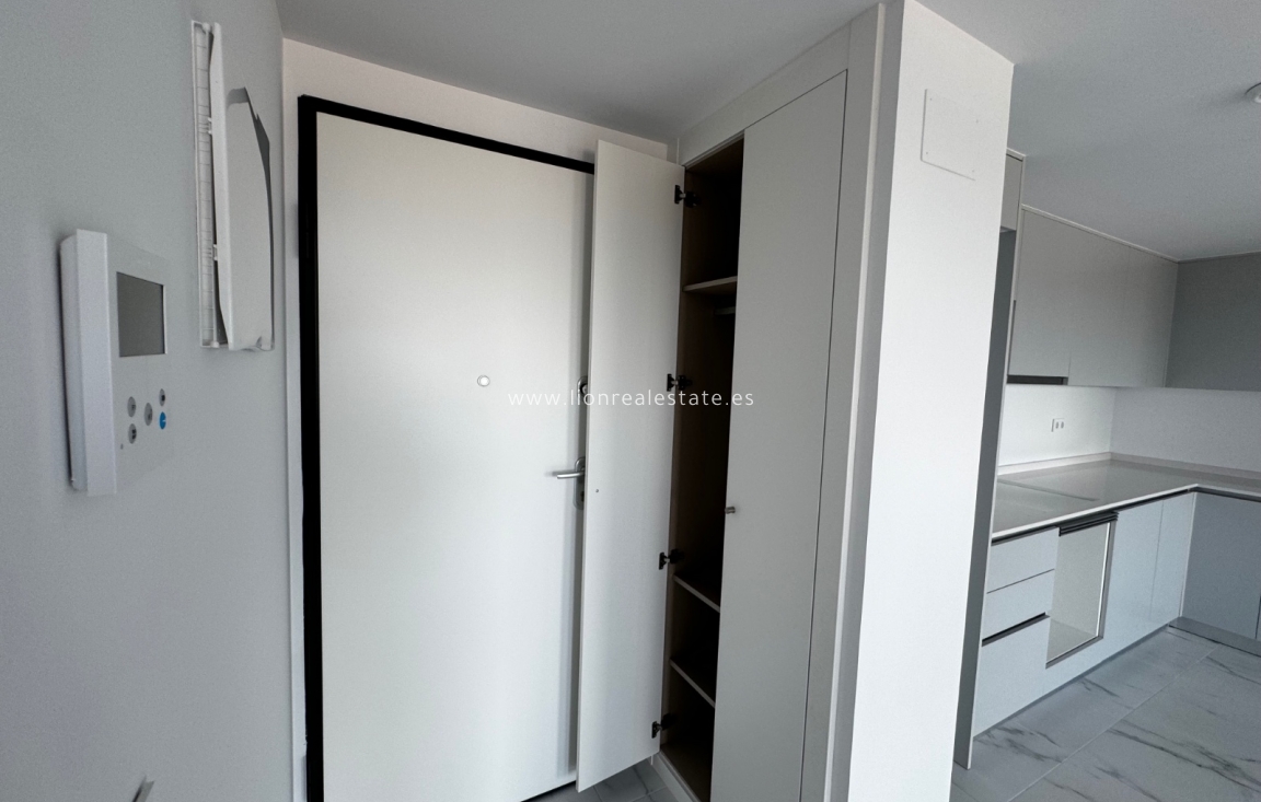 Новое здание - Квартира / квартира - Punta Prima