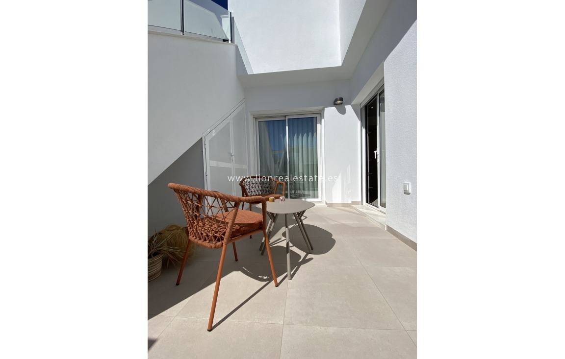 Новое здание - low-bungalow - Pilar de La Horadada - Pilar de la Horadada