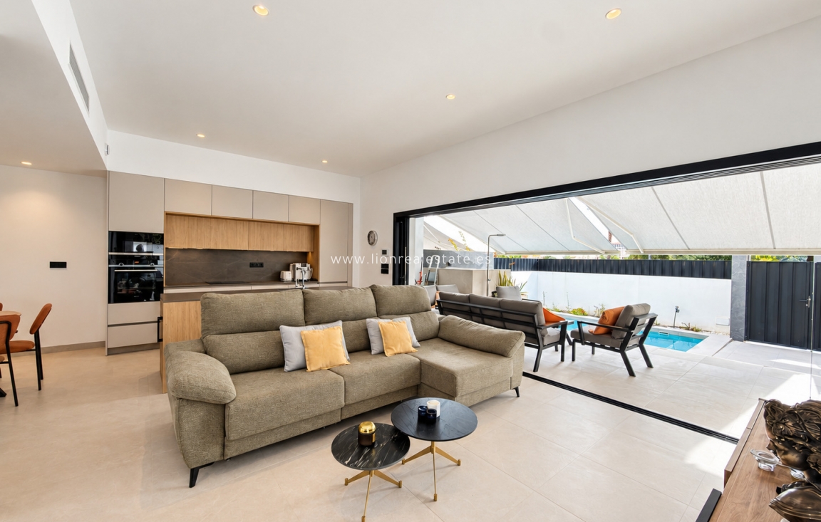 Новое здание - low-bungalow - Pilar de La Horadada - Pilar de la Horadada