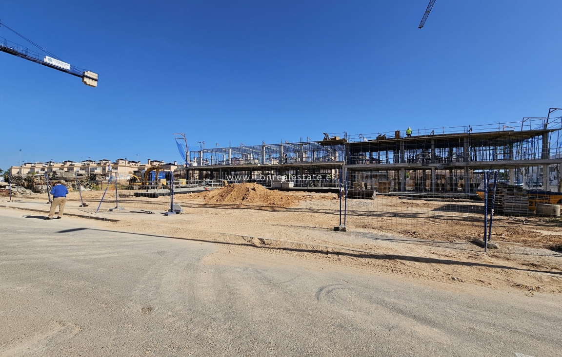 Новое здание - low-bungalow - Torre de la Horadada