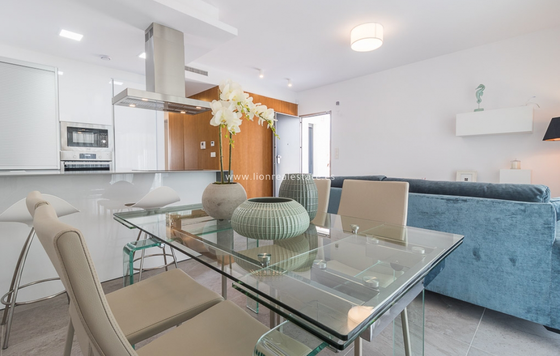 Новое здание - low-bungalow - Torrevieja