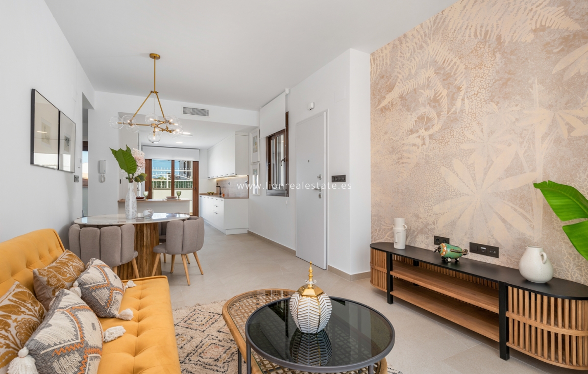 Новое здание - low-bungalow - Torrevieja