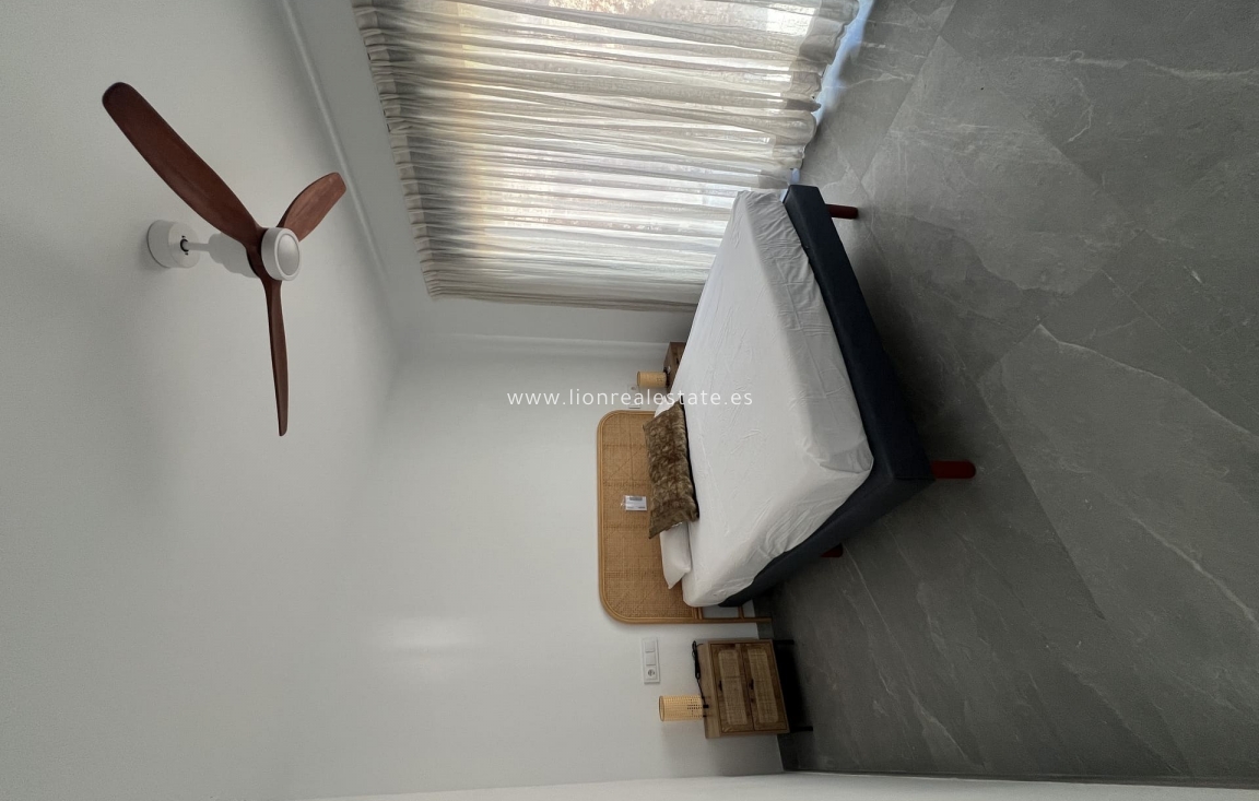 Новое здание - semi-detached - Polop