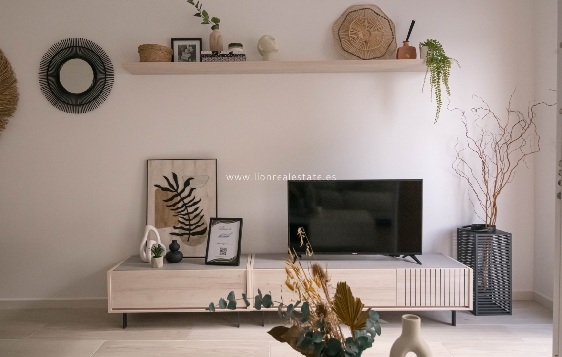 Новое здание - terraced - Jerónimo y Avileses