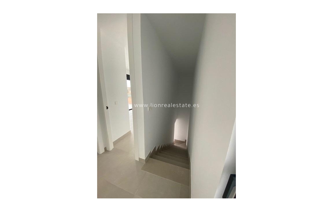 Новое здание - Town House - Orihuela Costa - Montezenia