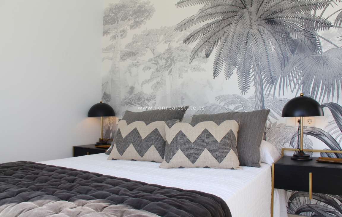 Новое здание - Villa - Altea