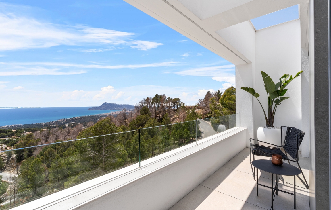 Новое здание - Villa - Altea
