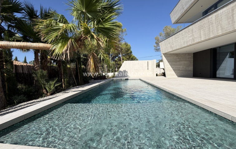 Новое здание - Villa - Altea