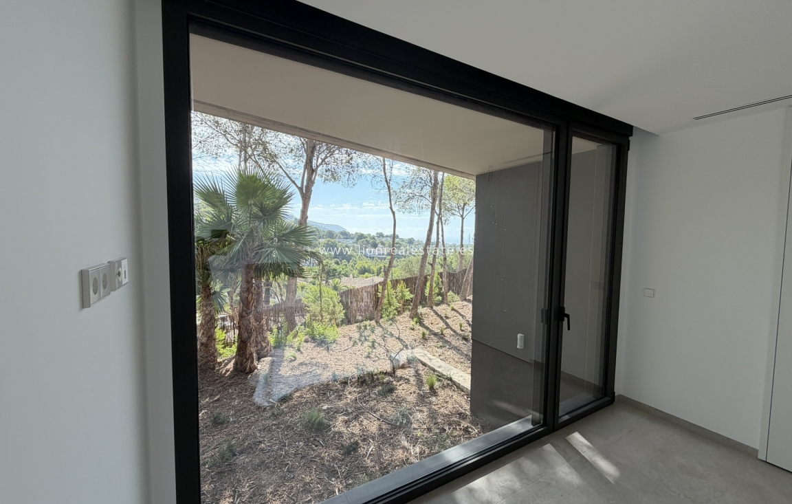 Новое здание - Villa - Altea