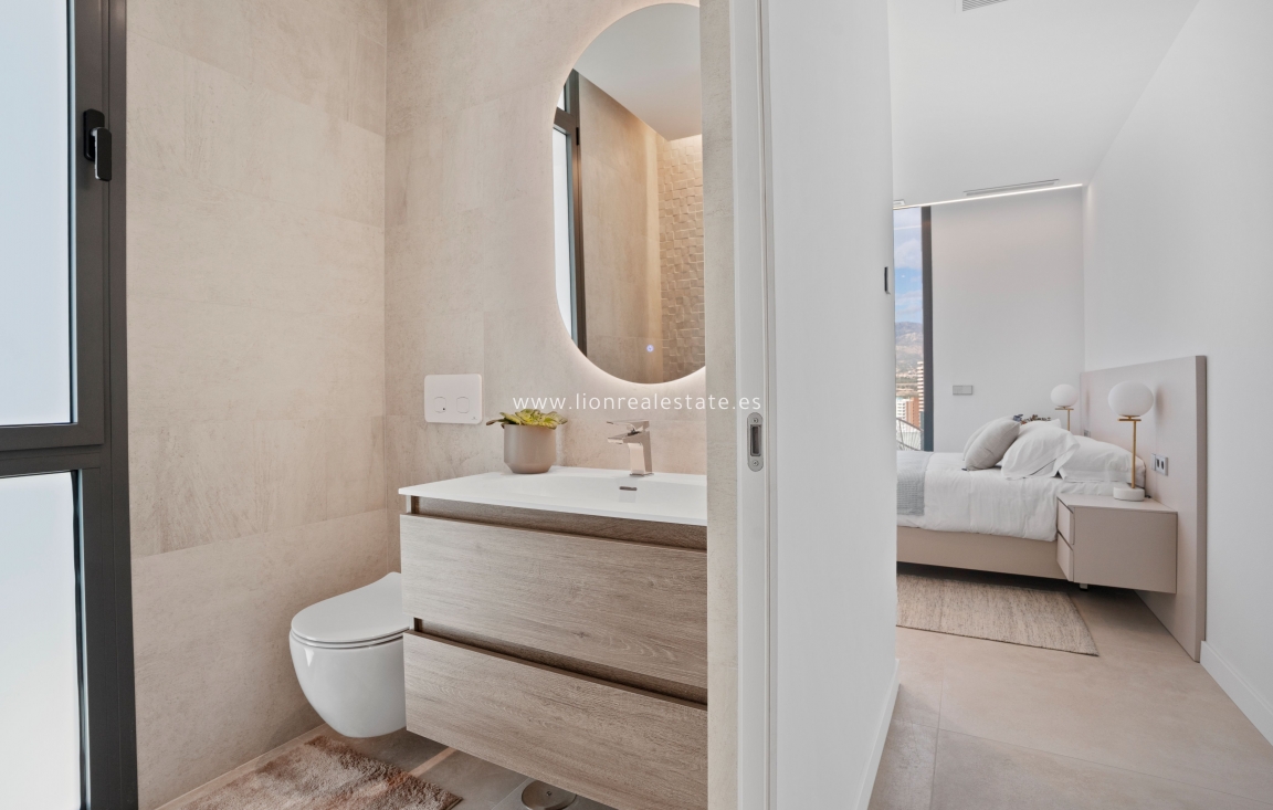Новое здание - Villa - Benidorm