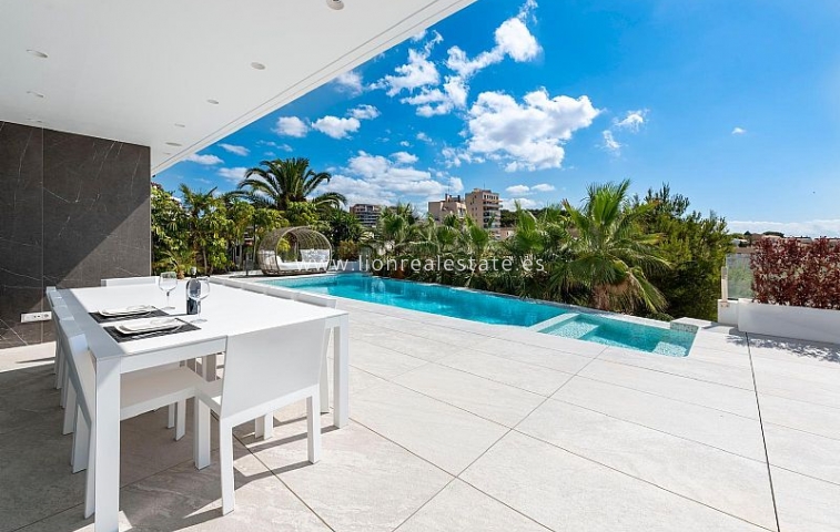 Новое здание - Villa - Calpe