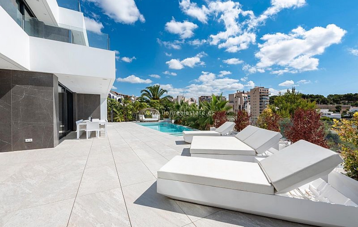 Новое здание - Villa - Calpe
