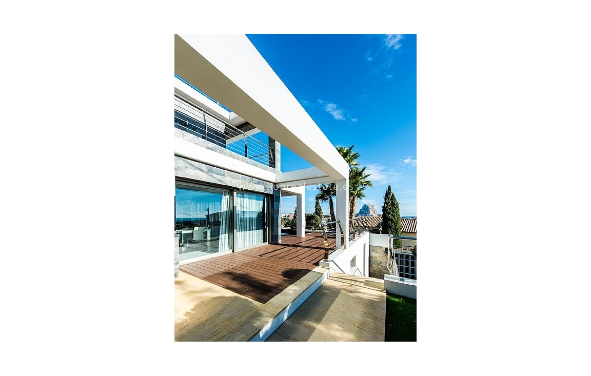 Новое здание - Villa - Calpe