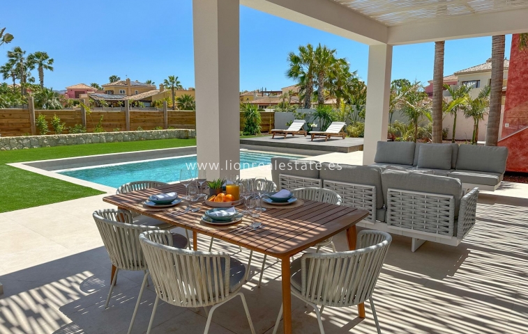 Новое здание - Villa - Cuevas Del Almanzora - Desert Spring Golf