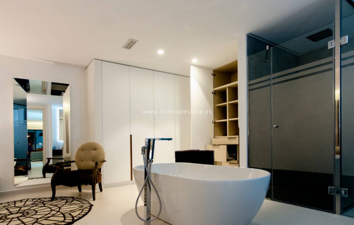 Новое здание - Villa - Dehesa de Campoamor - Dehesa de campoamor