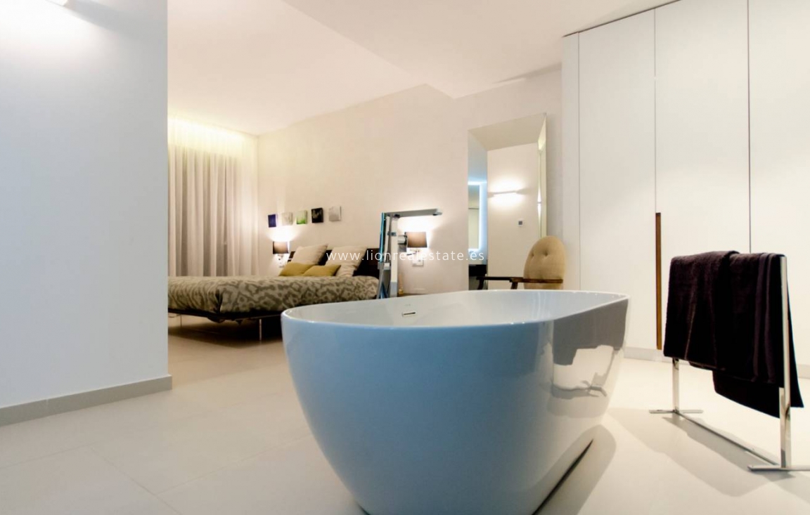 Новое здание - Villa - Dehesa de Campoamor - Dehesa de campoamor