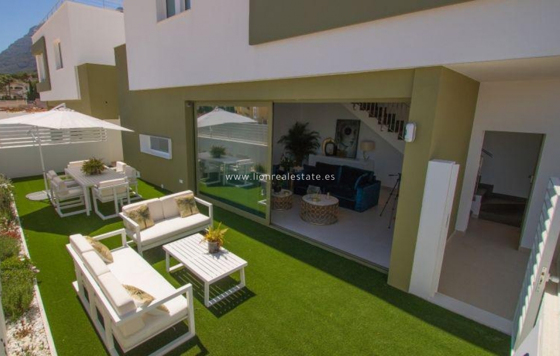 Новое здание - Villa - Denia - Galeretes