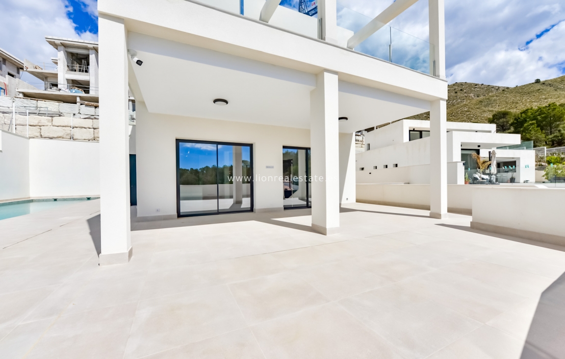 Новое здание - Villa - Finestrat