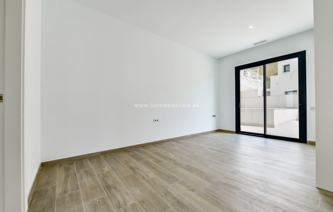 Новое здание - Villa - Finestrat