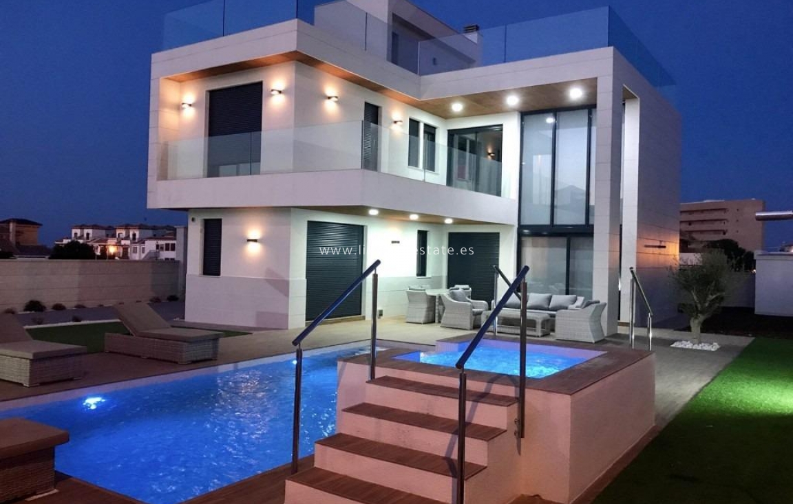 Новое здание - Villa - Orihuela Costa - Campoamor