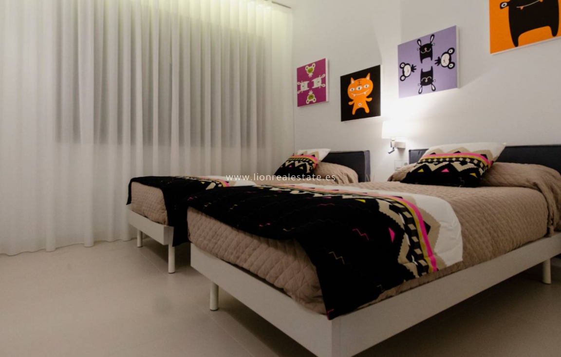 Новое здание - Villa - Orihuela Costa - Orihuela