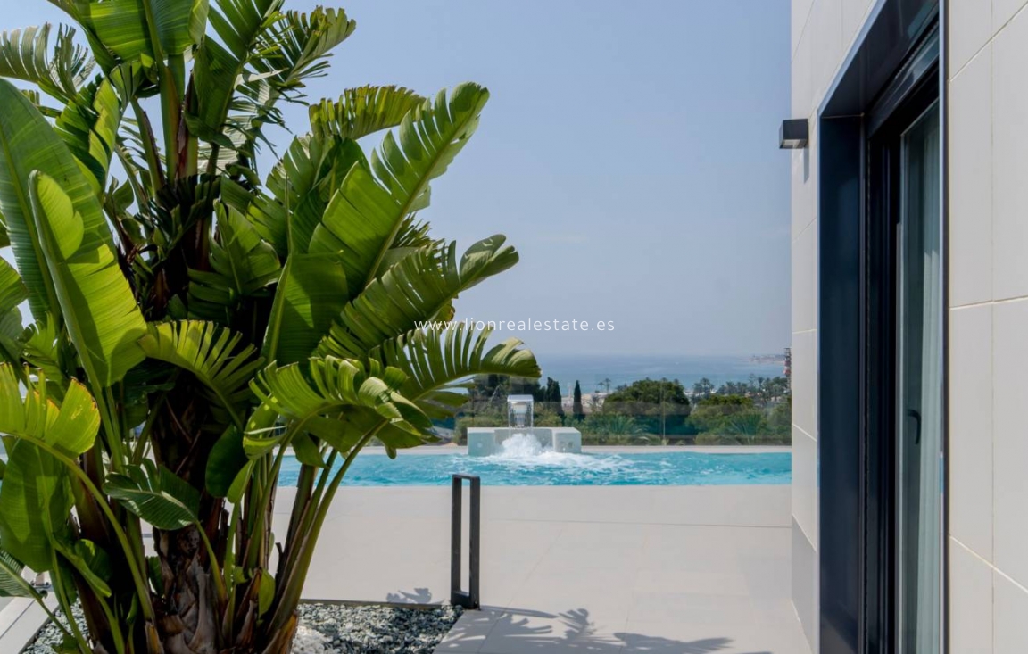 Новое здание - Villa - Orihuela Costa - Orihuela