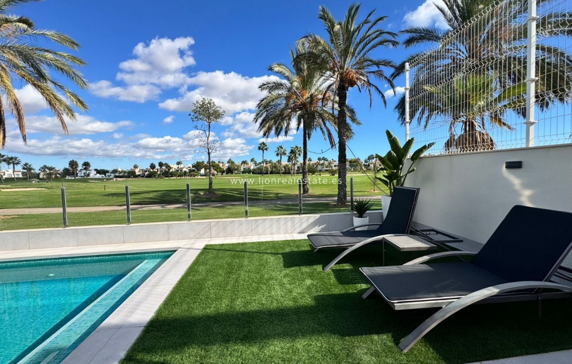 Новое здание - Villa - Pilar de La Horadada - Pilar de la Horadada