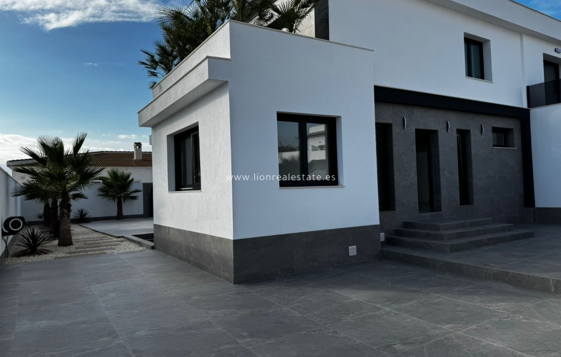 Новое здание - Villa - Rojales - Ciudad Quesada