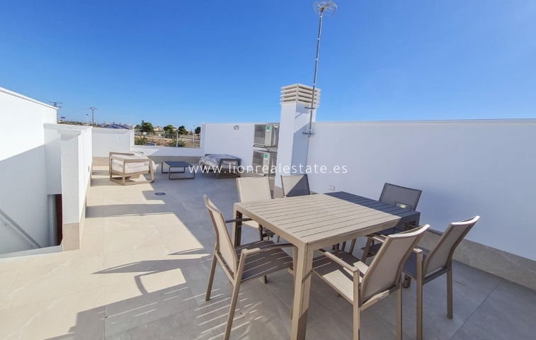 Новое здание - Villa - San Pedro del Pinatar - Los Antolinos