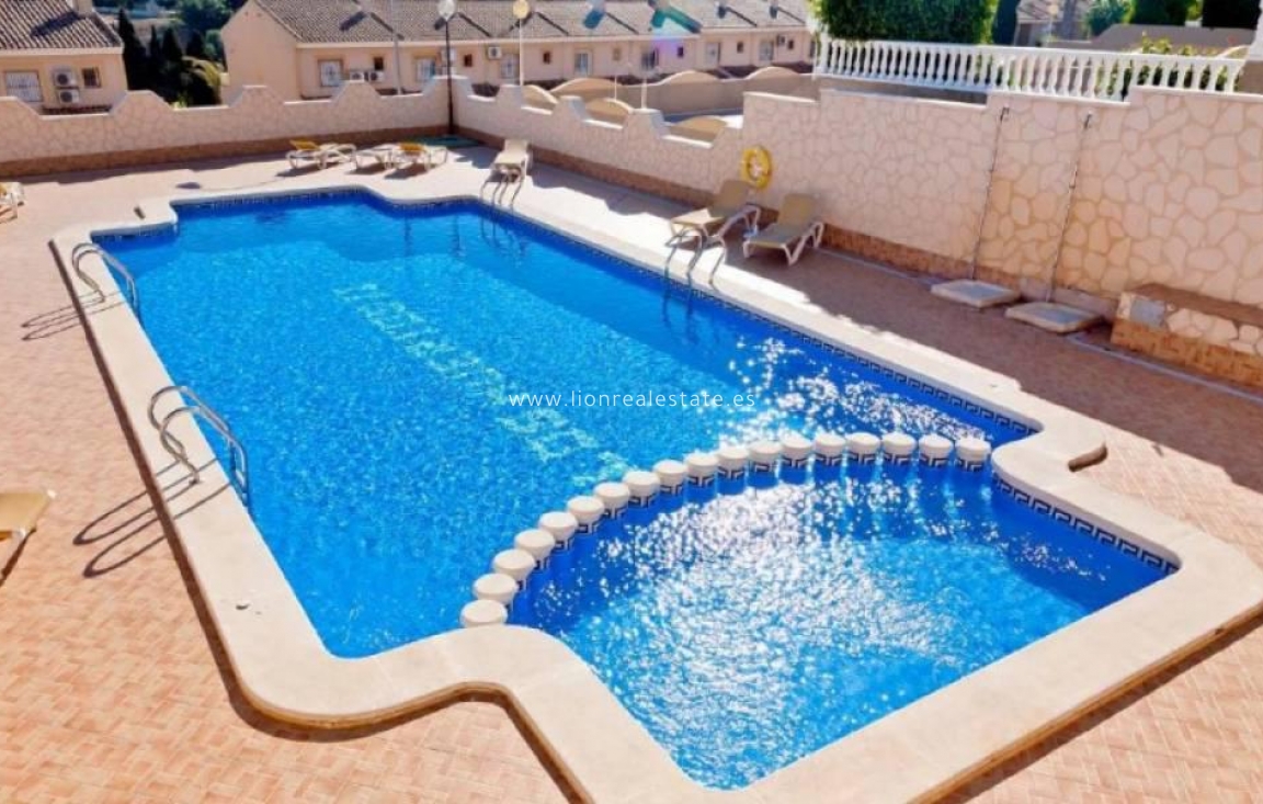 Новое здание - Villa - Torrevieja - Los Altos