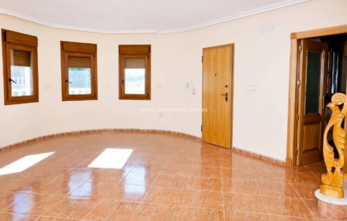 Новое здание - Villa - Torrevieja - Los Altos