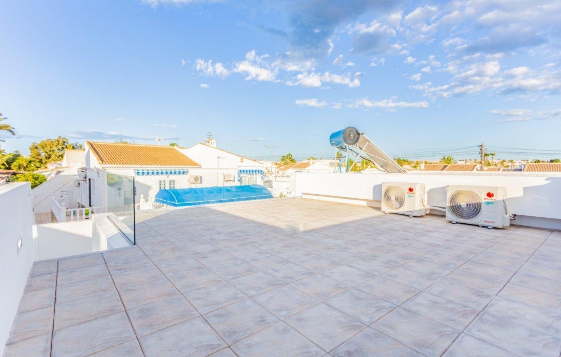 Новое здание - Villa - Torrevieja - Torreta Florida