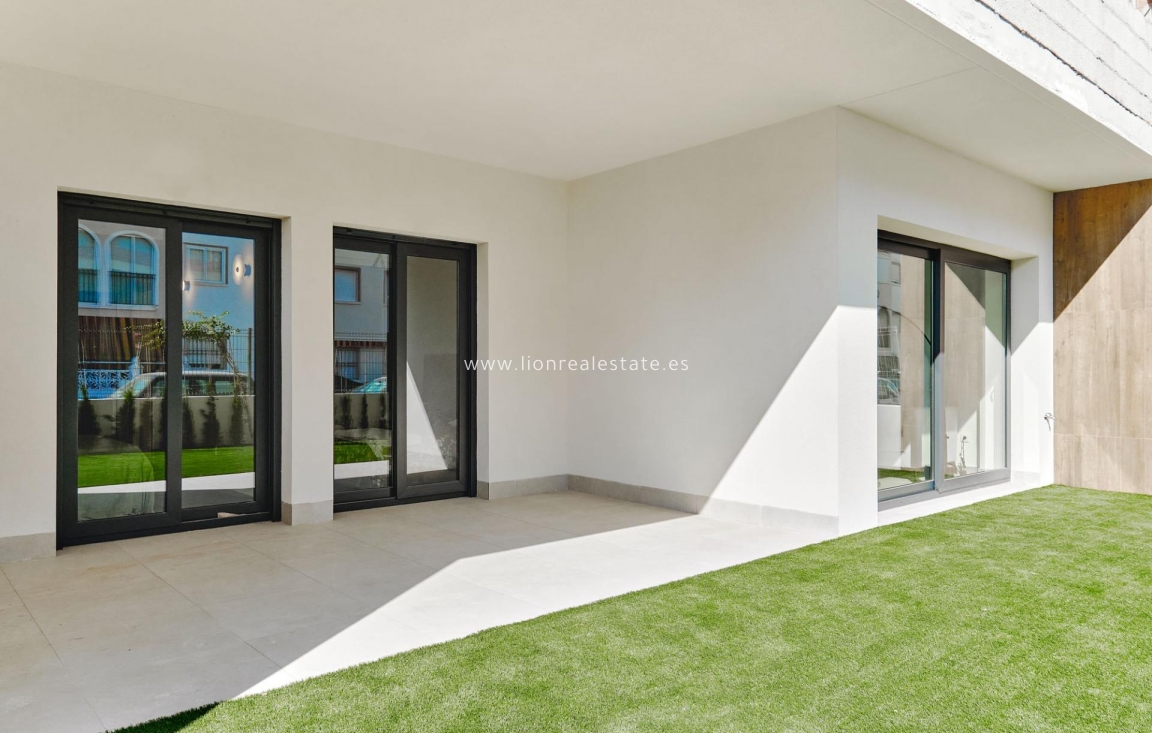 Nowy budynek - Bungalow - Torrevieja - La Veleta