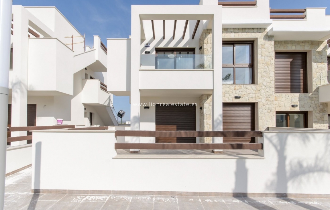 Nowy budynek - Bungalow - Torrevieja - Los Balcones