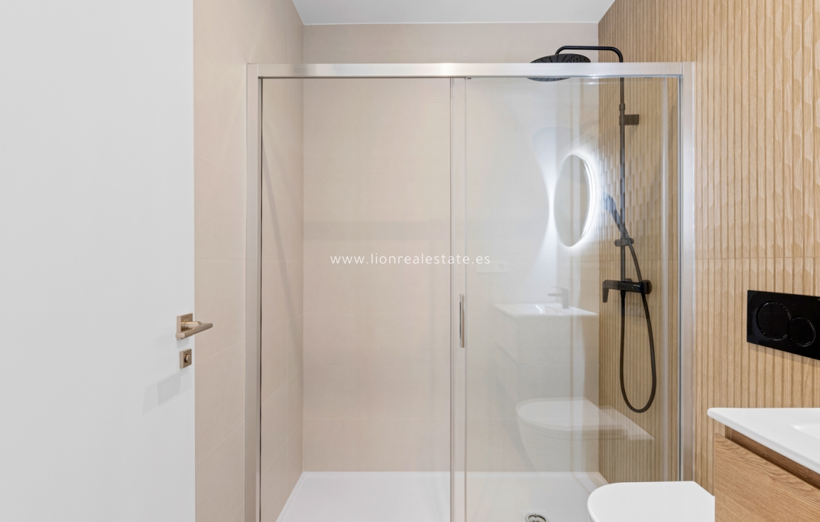 Nowy budynek - Daszek - Benijofar - Benijófar