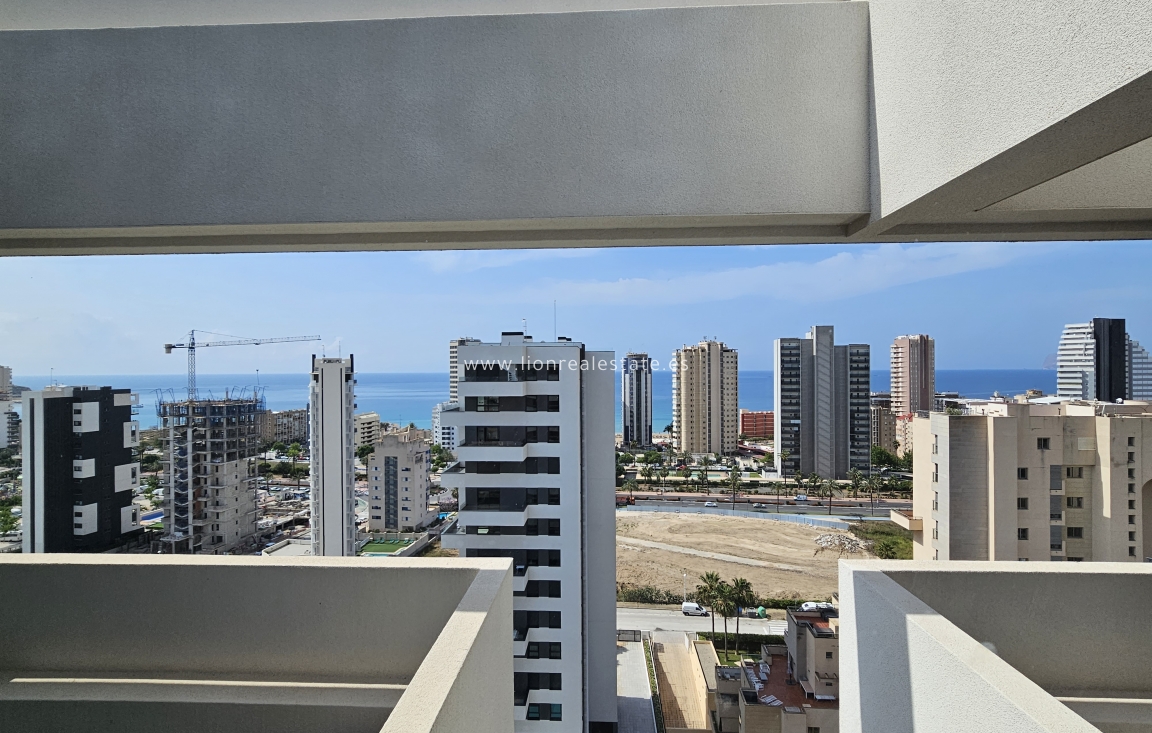 Nowy budynek - Daszek - Calpe