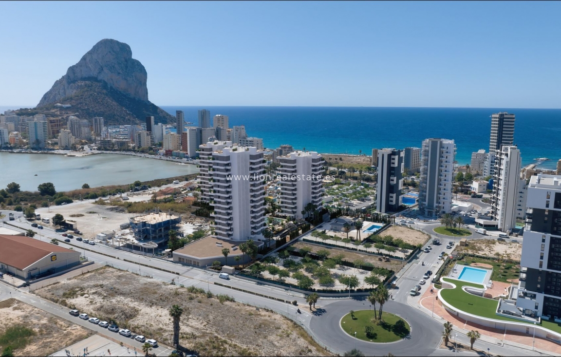 Nowy budynek - Daszek - Calpe
