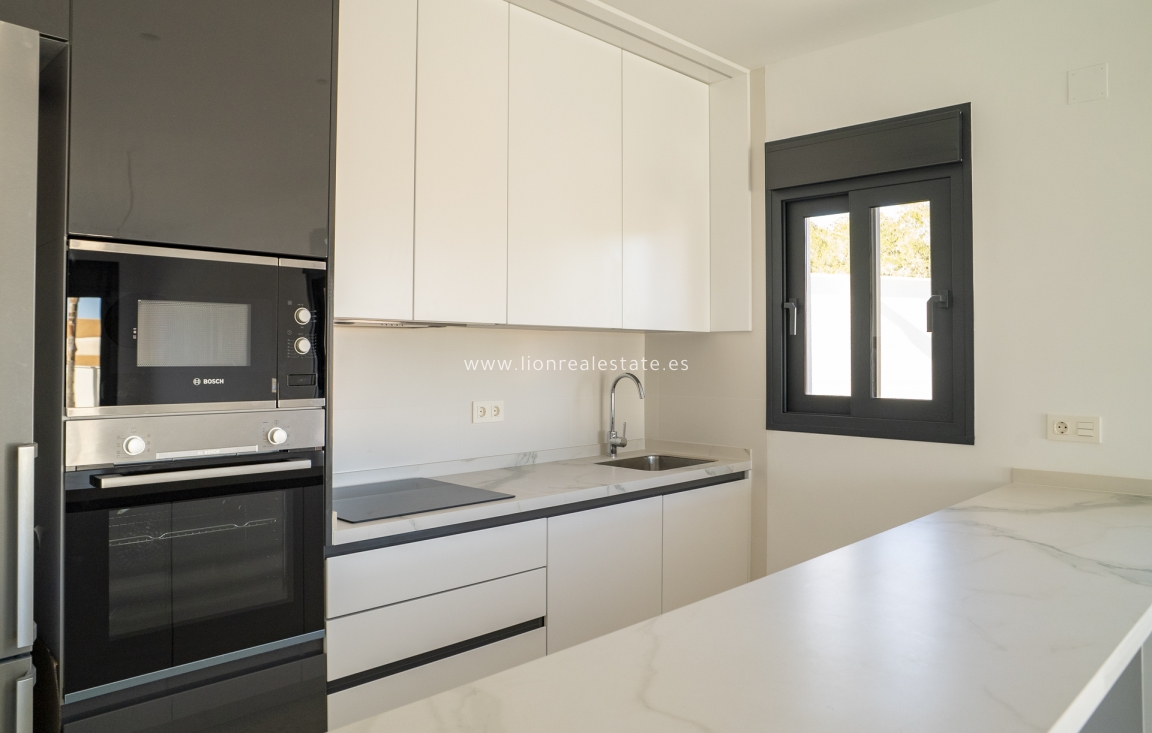 Nowy budynek - detached - Coloma