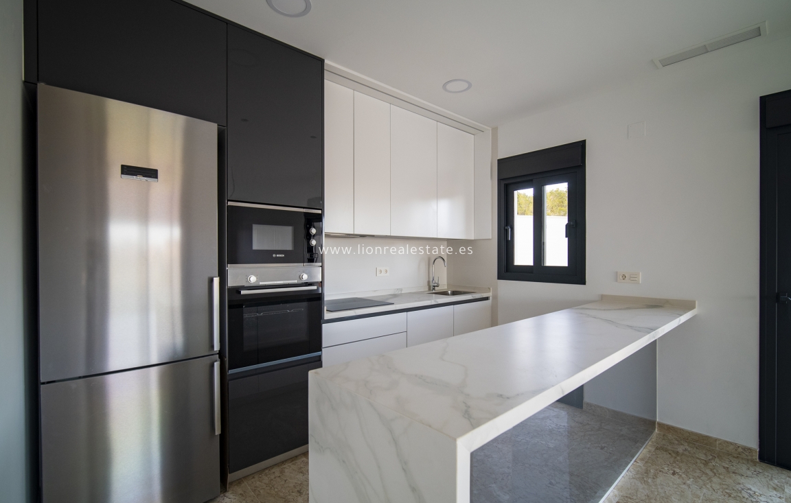 Nowy budynek - detached - Coloma