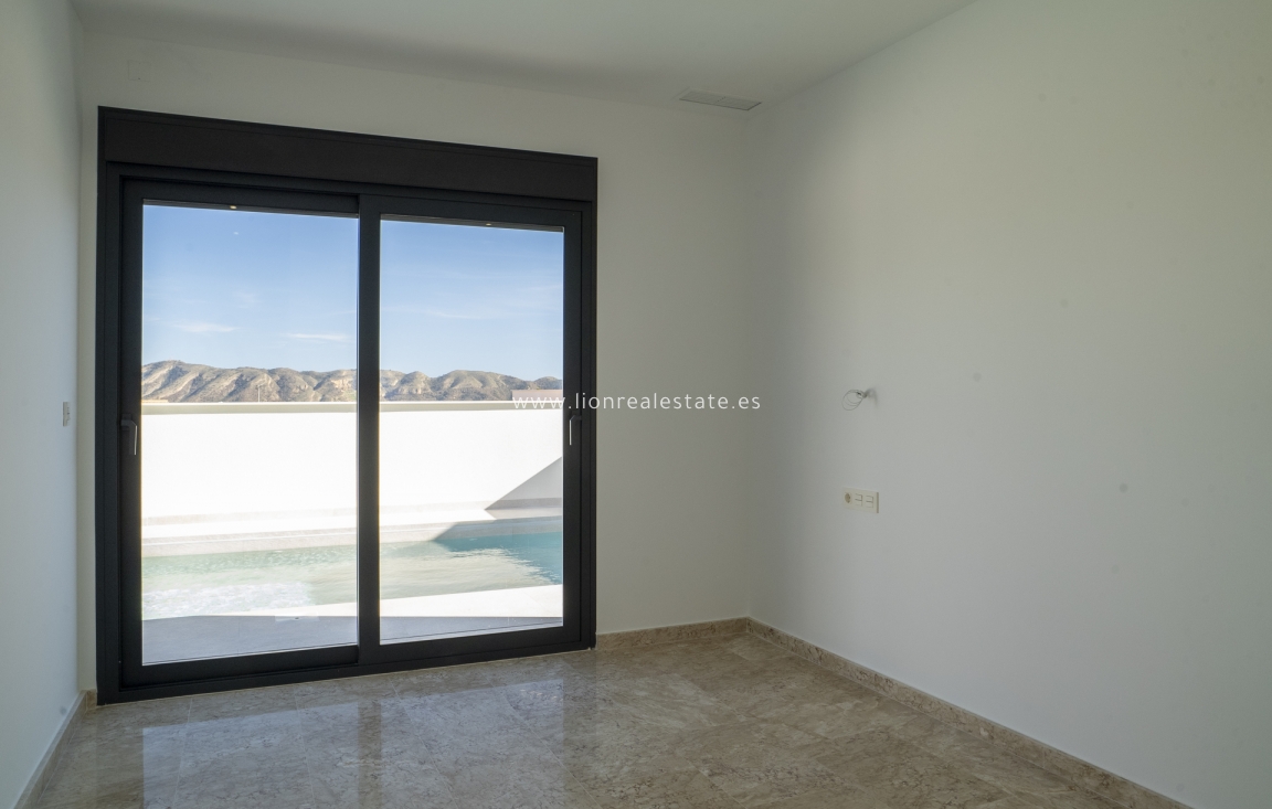 Nowy budynek - detached - Coloma