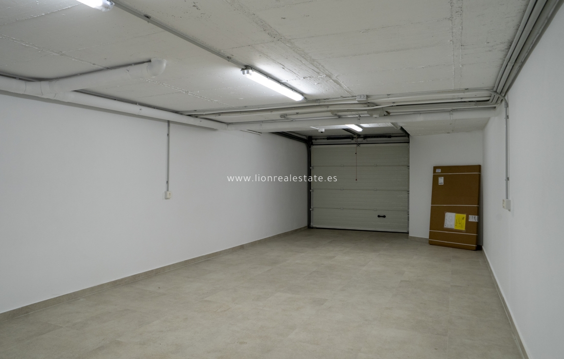 Nowy budynek - detached - Coloma