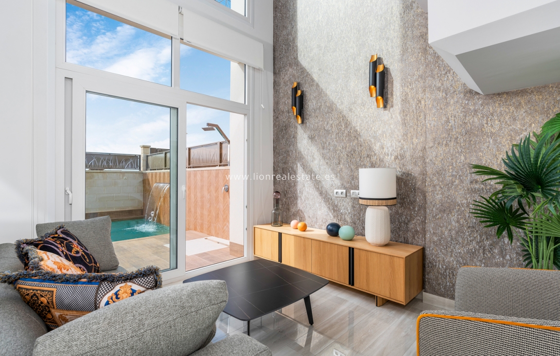 Nowy budynek - detached - Los Montesinos