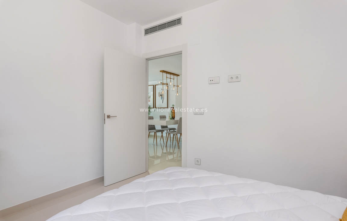 Nowy budynek - detached - Playa Paraiso