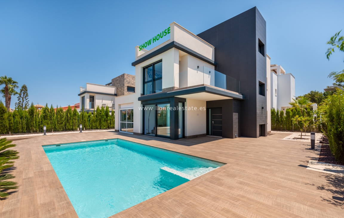 Nowy budynek - detached - Playa Paraiso