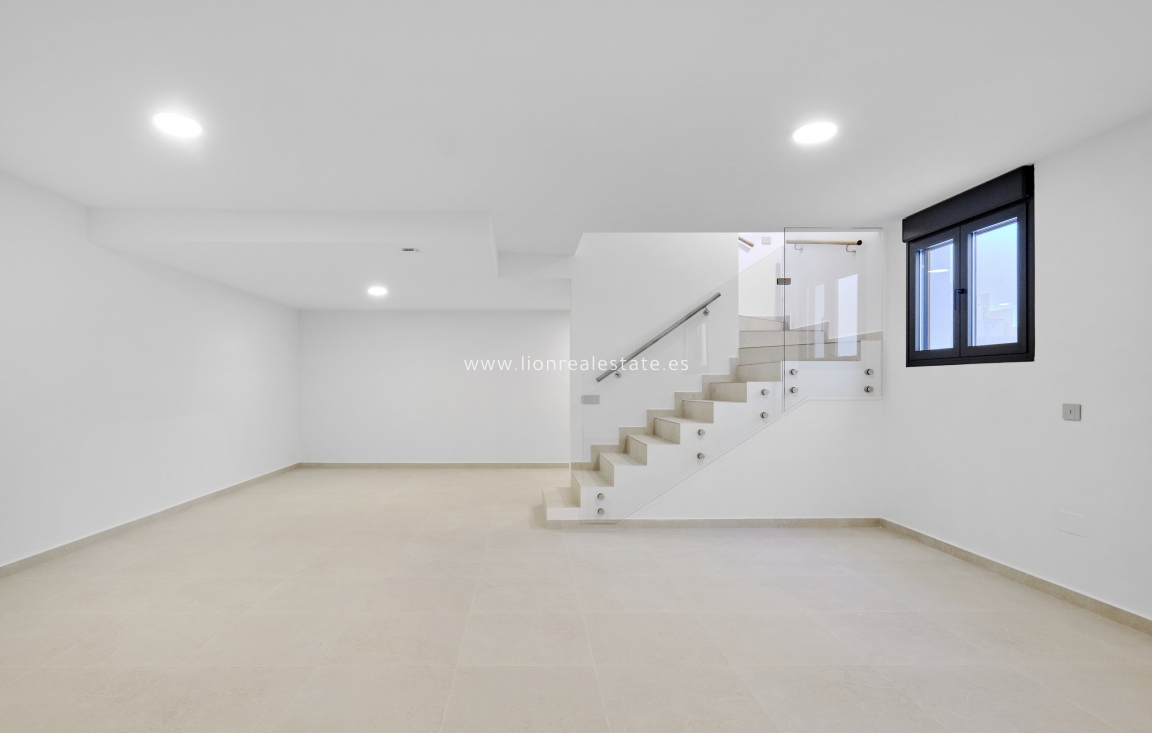 Nowy budynek - detached - San Miguel de Salinas - San Miguel De Salinas