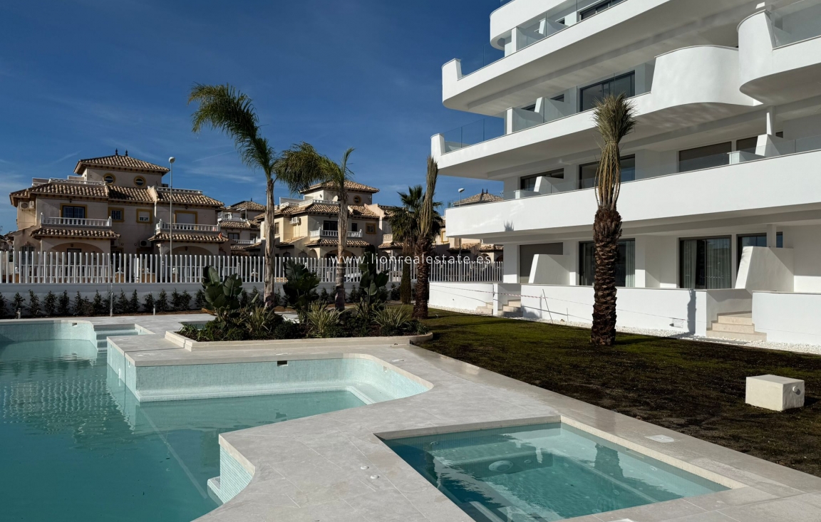 Nowy budynek - ground-floor - Cabo Roig