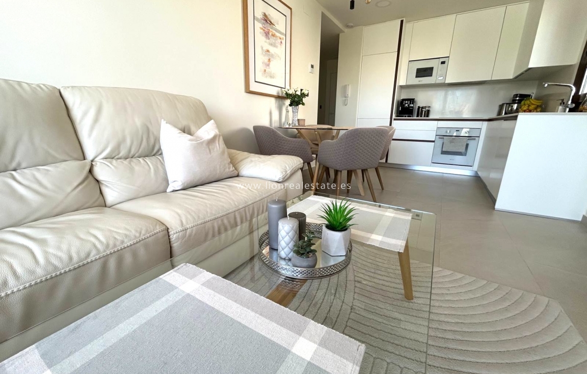 Nowy budynek - ground-floor - Torrevieja