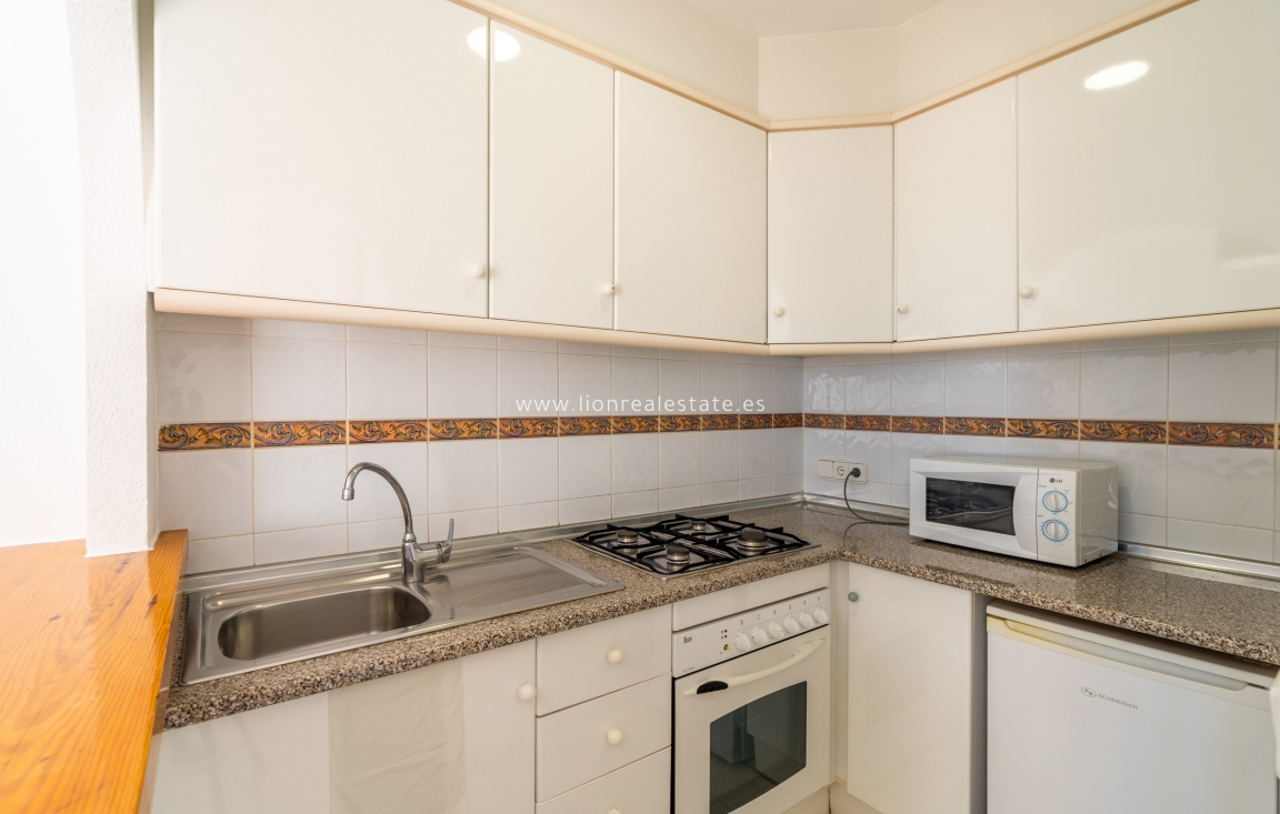 Nowy budynek - high-bungalow - Calpe