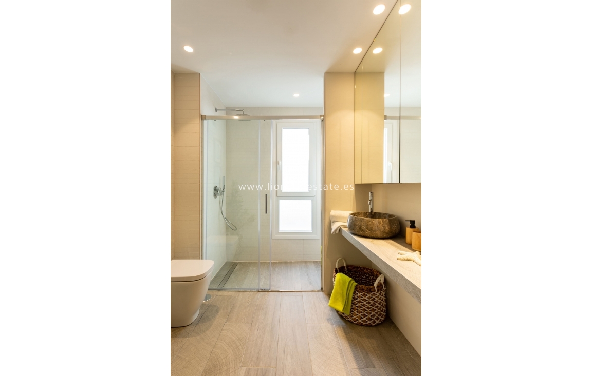 Nowy budynek - low-bungalow - Algorfa