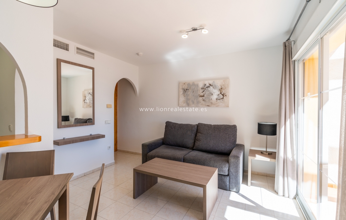 Nowy budynek - low-bungalow - Calpe